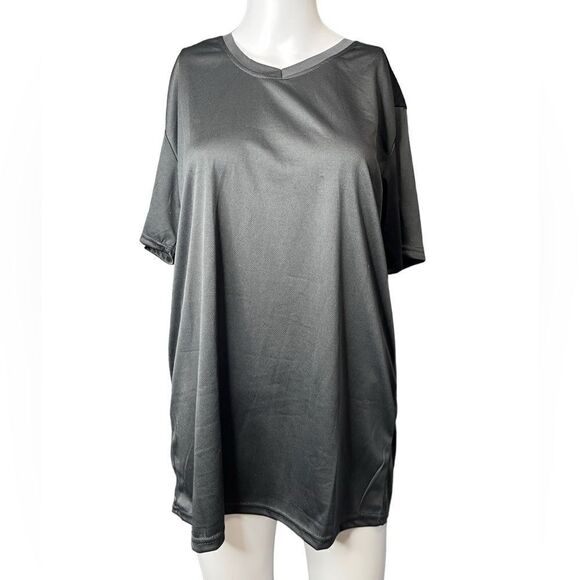 Reale Essentials Athletic V Neck Short Sleeve Shirt Black Large - Picture 1 of 2